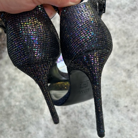 Stuart Weitzman Nudistong Glitter Heel, size 7.5 - Picture 7 of 15